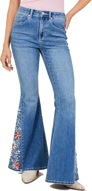 Altar’d State Lainey Floral Embroidered Flare Jeans – Medium Blue Denim