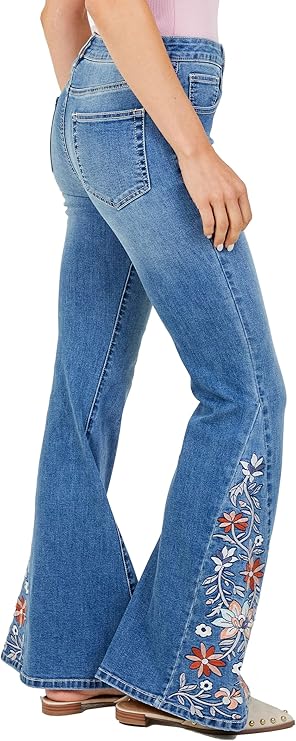 Altar’d State Lainey Floral Embroidered Flare Jeans – Medium Blue Denim